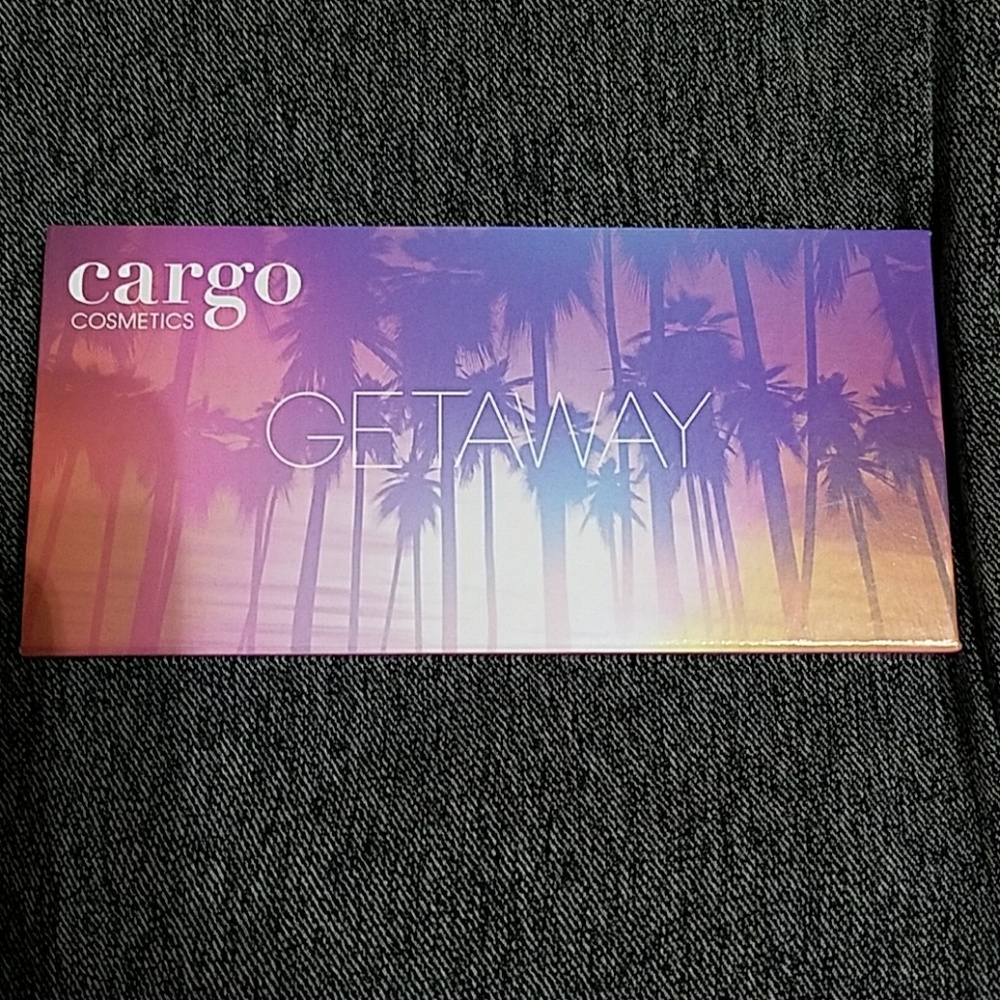 Cargo Cosmetics Palette "Getaway"
